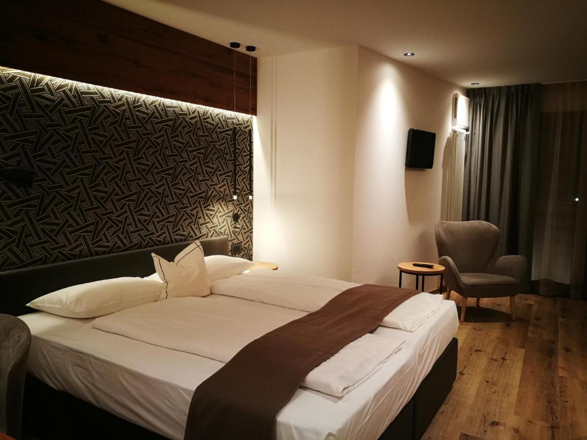 Hotel Cevedale Living Romance Hotel Cogolo Dış mekan fotoğraf