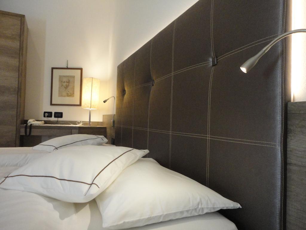 Hotel Cevedale Living Romance Hotel Cogolo Dış mekan fotoğraf