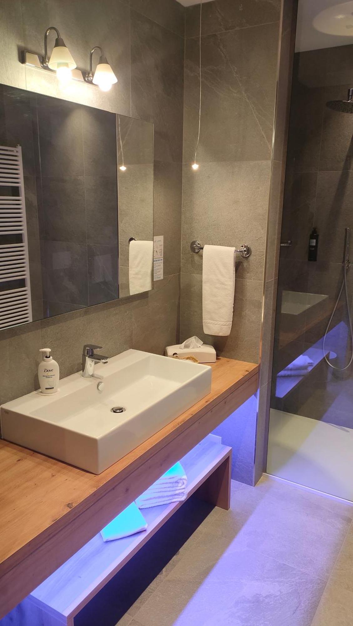 Hotel Cevedale Living Romance Hotel Cogolo Dış mekan fotoğraf
