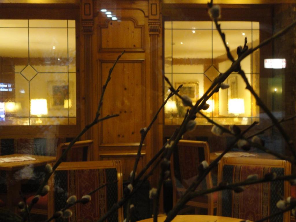 Hotel Cevedale Living Romance Hotel Cogolo Dış mekan fotoğraf